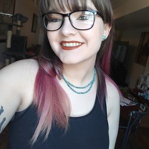 Meet your Posher, Janessa